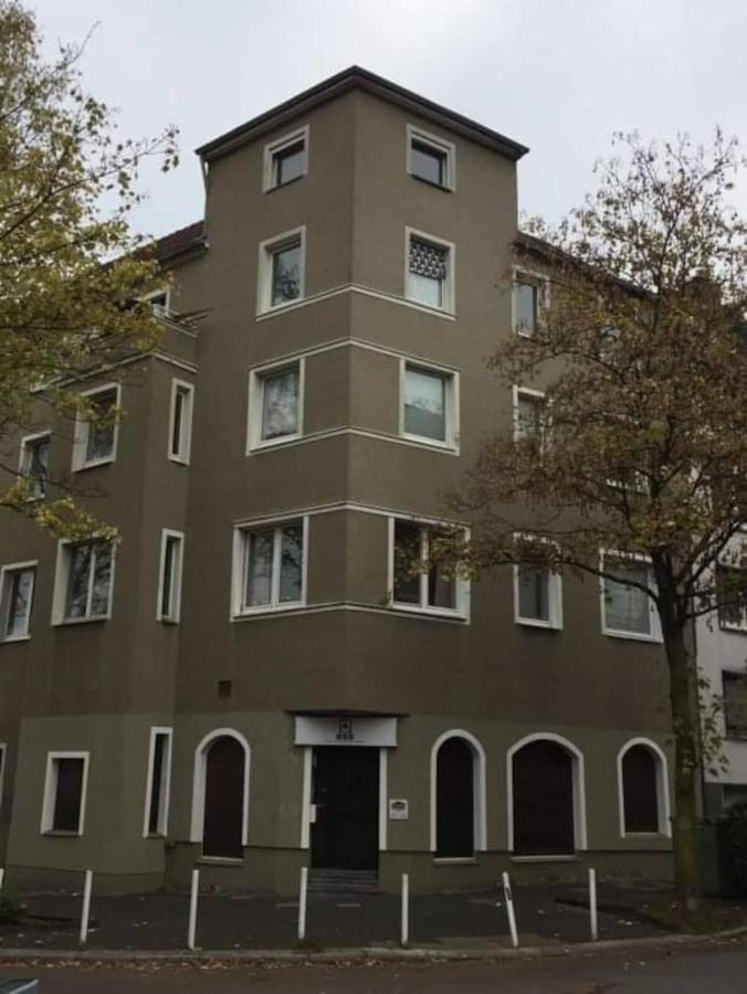 Apartament Hotel Limon Essen Esterno foto