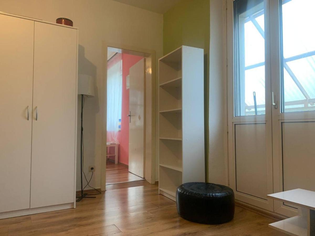 Apartament Hotel Limon Essen Esterno foto