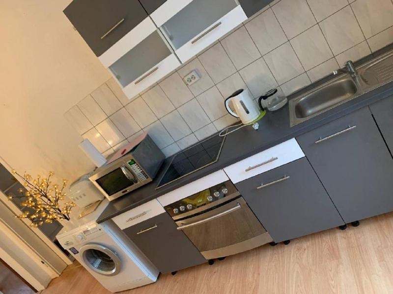 Apartament Hotel Limon Essen Esterno foto