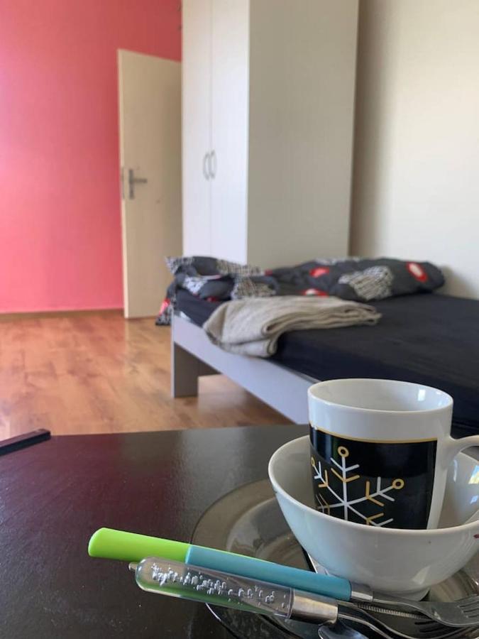 Apartament Hotel Limon Essen Esterno foto