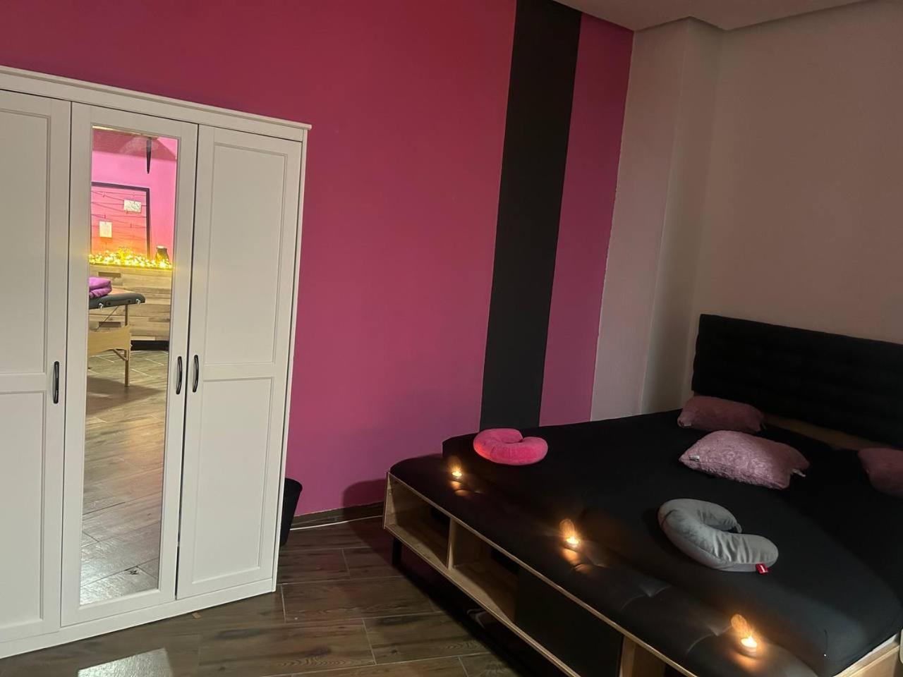 Apartament Hotel Limon Essen Esterno foto